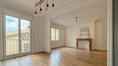 Appartement - 126 m² - 4 pièces