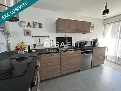 Loft - 130 m² - 6 pièces