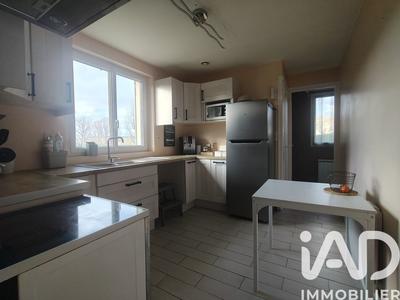 Maison de village - 85 m² - 5 pièces