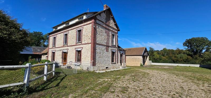 Corps de ferme - 400 m² - 5 pièces