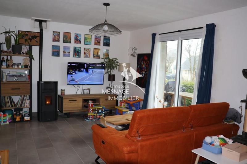 Maison traditionnelle - 140 m² - 6 pièces