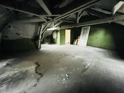 Appartement - 60 m² - 1 pièce