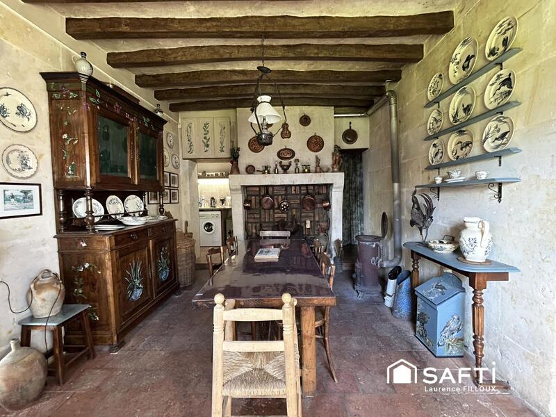 Maison - 165 m² - 8 pièces