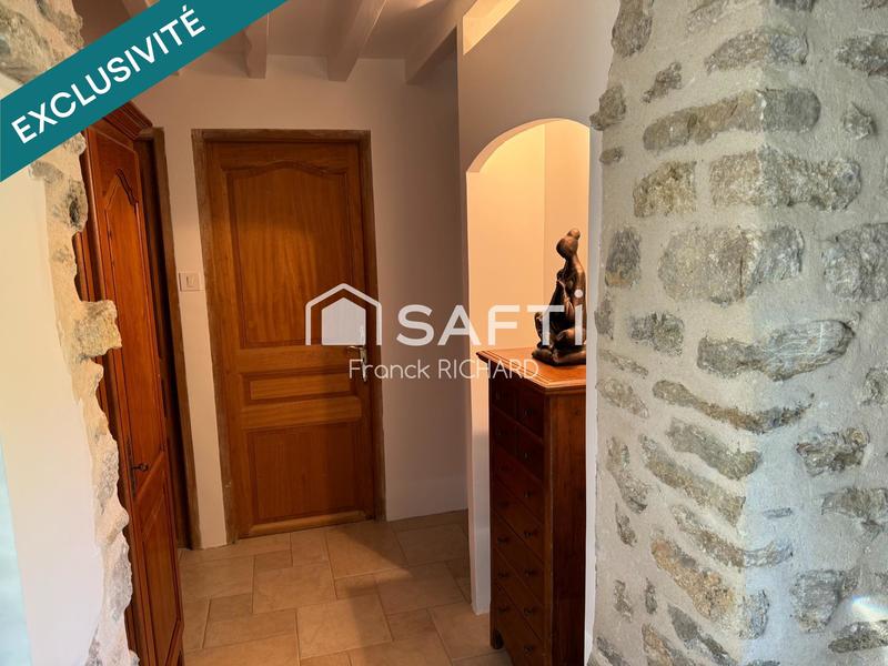 Maison - 278 m² - 8 pièces