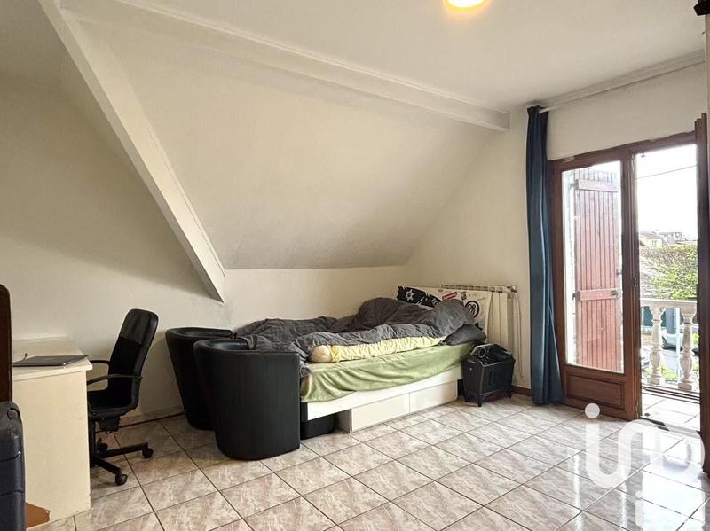 Maison - 167 m² - 5 pièces