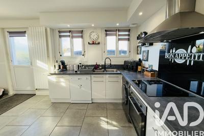 Maison - 130 m² - 4 pièces