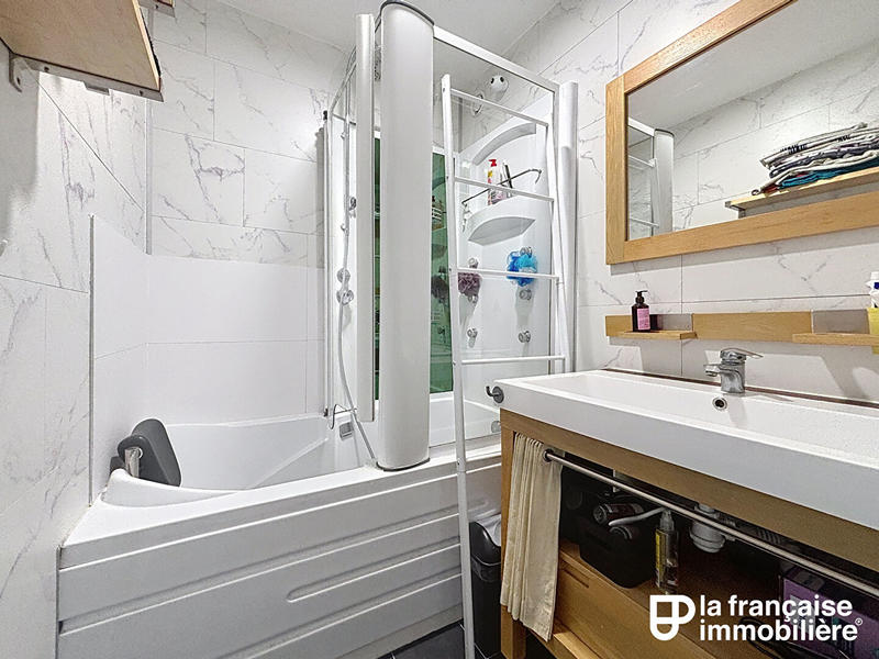 Appartement - 88 m² - 5 pièces