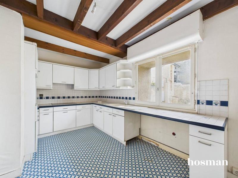 Appartement - 140 m² - 5 pièces