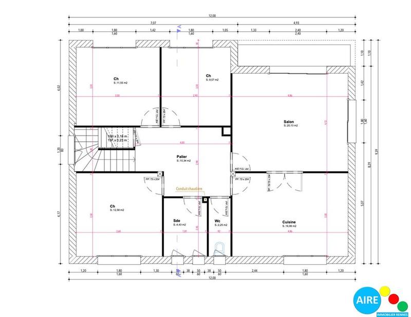 Maison traditionnelle - 160 m² - 9 pièces