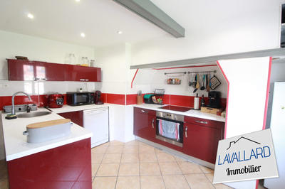 Maison - 77 m² - 4 pièces