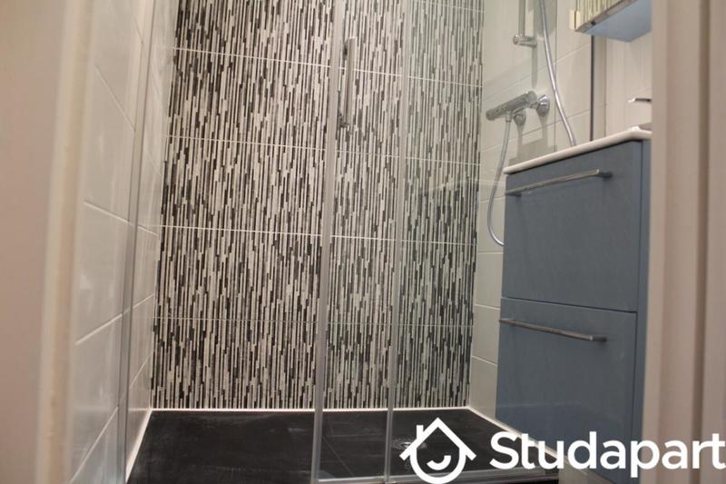 Chambre - 15 m² - 1 pièce