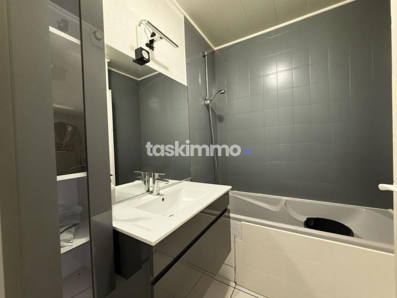 Appartement - 75 m² - 4 pièces