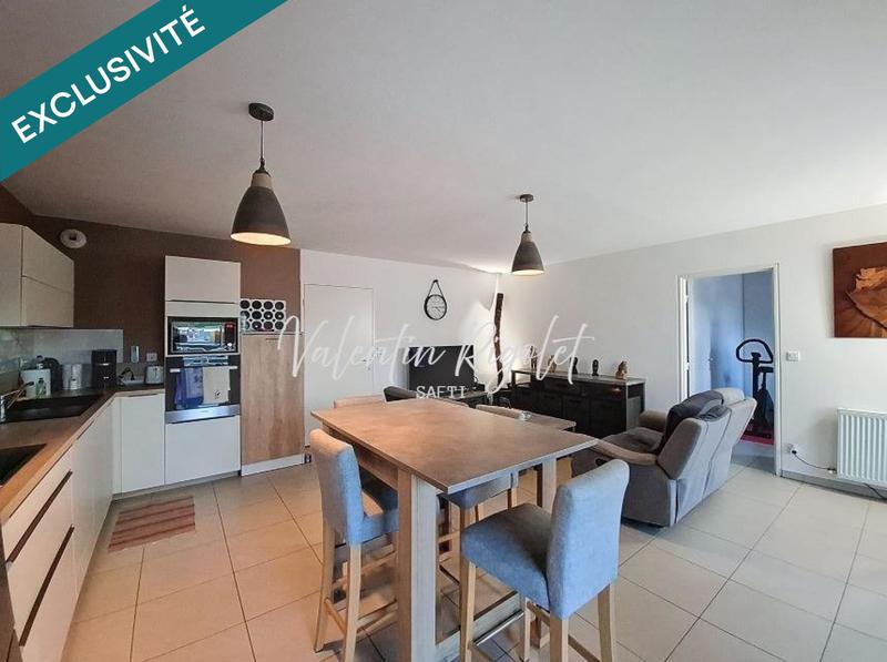 Appartement - 80 m² - 4 pièces