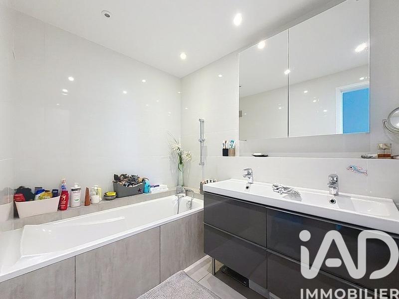 Appartement - 69 m² - 2 pièces