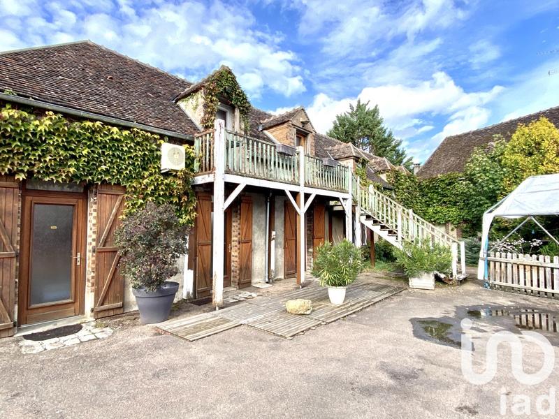 Maison de village - 487 m² - 13 pièces