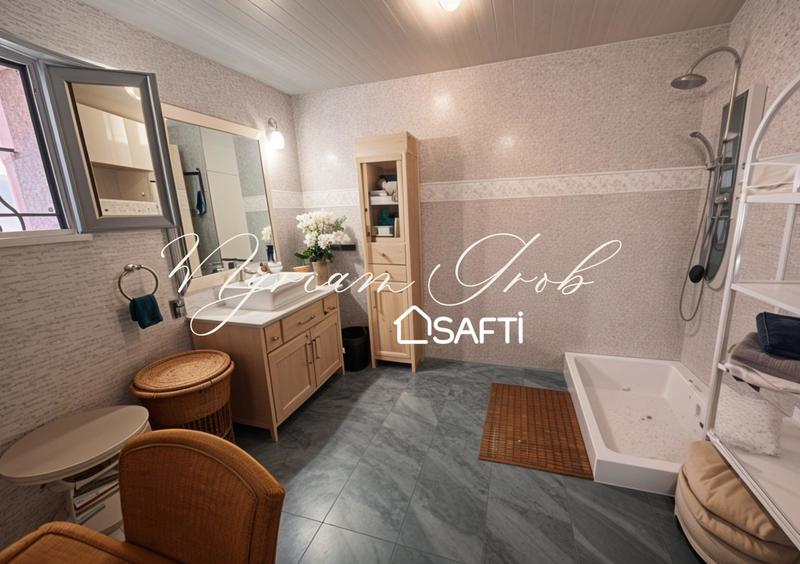 Maison - 137 m² - 6 pièces