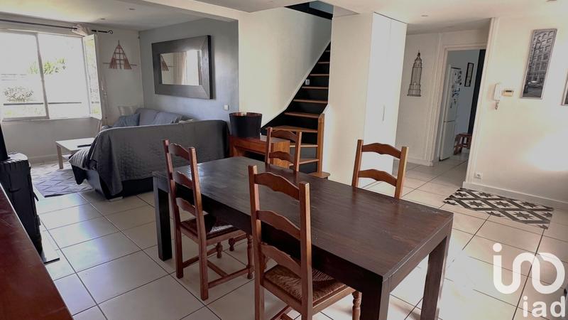 Maison - 91 m² - 5 pièces