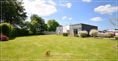 Maison - 99 m² - 5 pièces