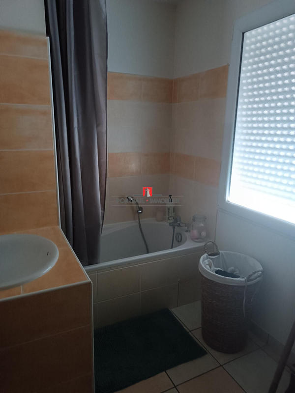 Maison - 96 m² - 4 pièces