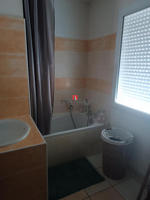 Maison - 96 m² - 4 pièces