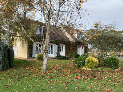 Maison - 167 m² - 6 pièces