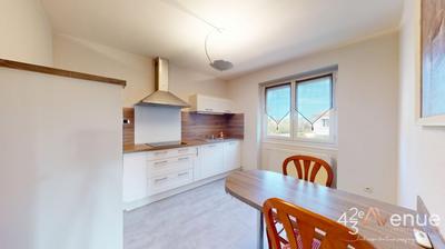 Maison - 186 m² - 8 pièces