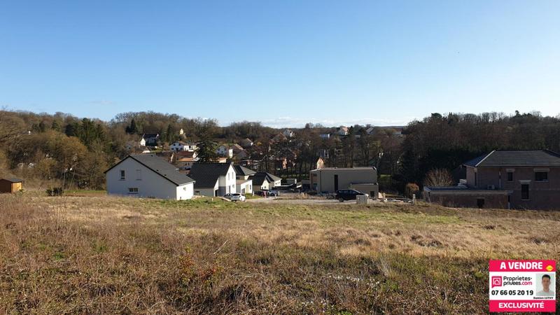 Terrain constructible - 922 m²