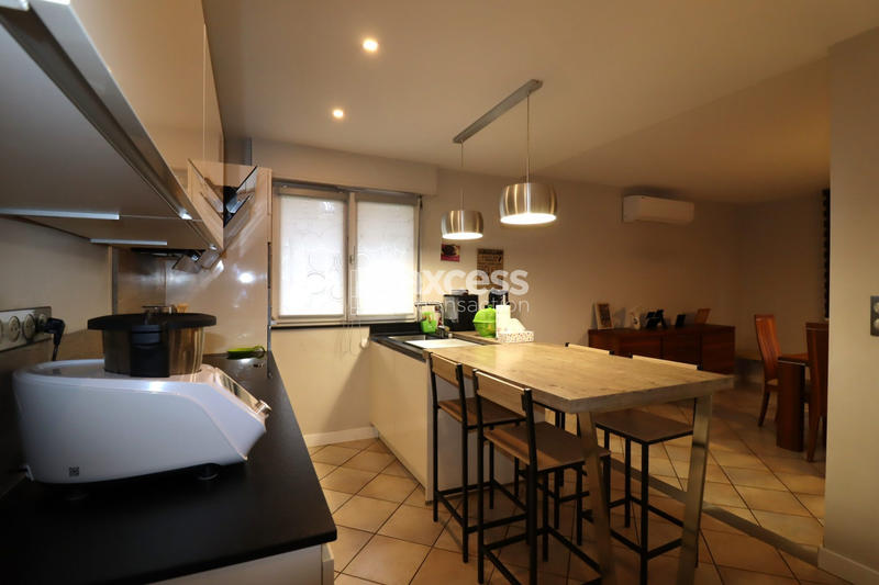 Maison - 138 m² - 5 pièces