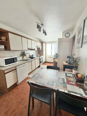 Maison - 104 m² - 5 pièces