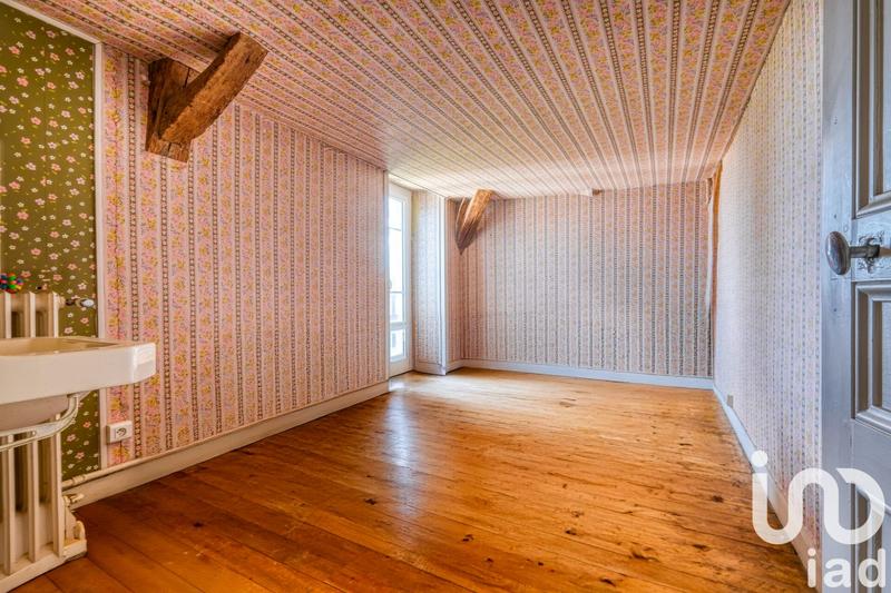 Maison - 320 m² - 10 pièces