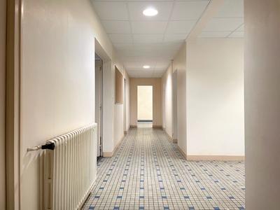 Maison - 303 m² - 12 pièces