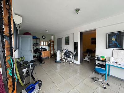 Local d'activités - 59 m² - 4 pièces