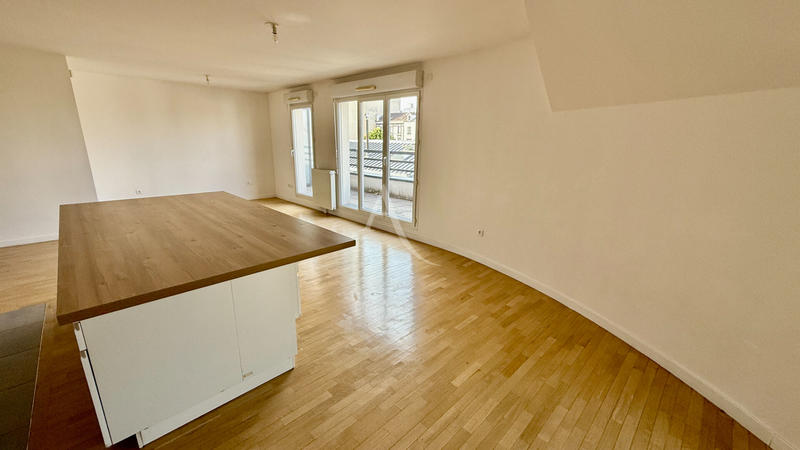 Appartement - 103 m² - 5 pièces