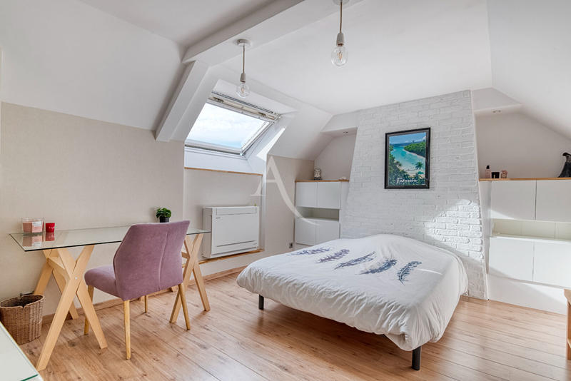 Maison - 190 m² - 7 pièces