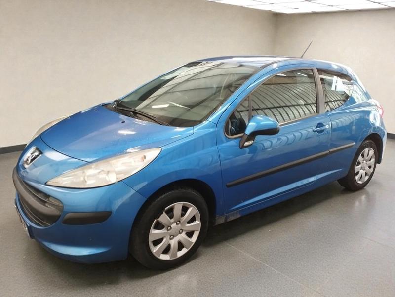 Peugeot 207 1.4 Hdi 70 Urban 3p