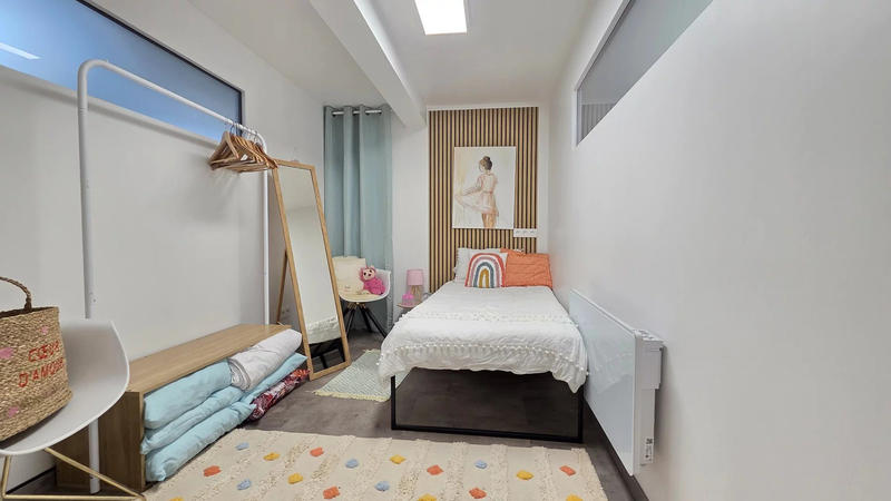 Maison - 219 m² - 7 pièces