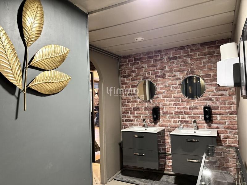 Fonds de commerce - Bureau - 120 m²