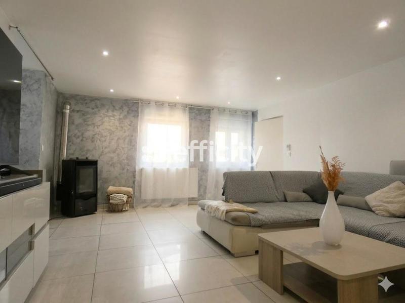 Appartement - 270 m² - 11 pièces