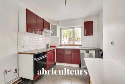 Appartement - 87 m² - 4 pièces