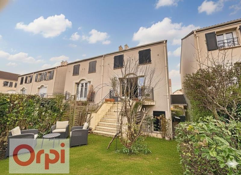 Maison - 135 m² - 5 pièces