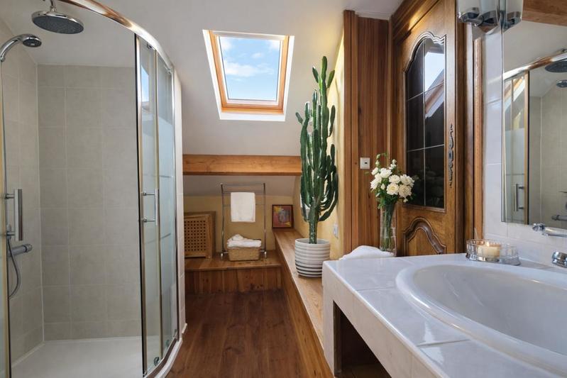 Pavillon - 192 m² - 5 pièces