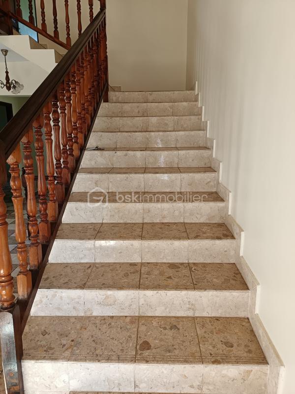 Demeure - 118 m² - 5 pièces