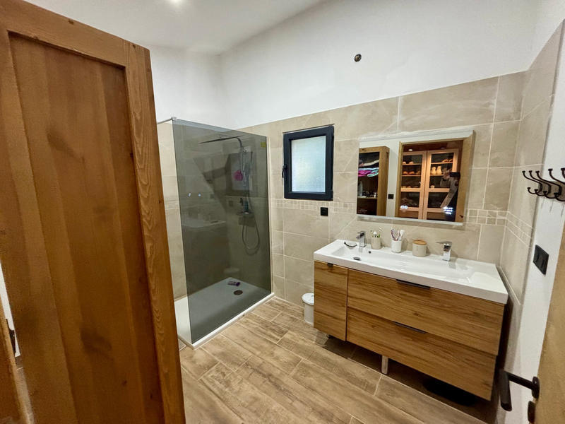 Villa - 210 m² - 6 pièces