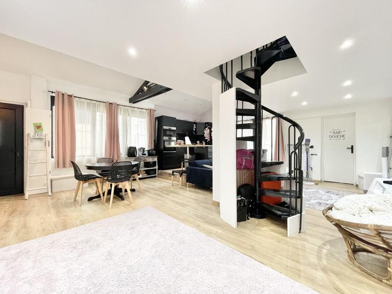 Appartement - 89 m² - 3 pièces