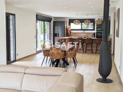 Maison - 116 m² - 4 pièces