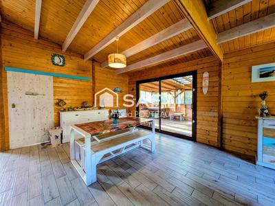 Maison - 89 m² - 3 pièces