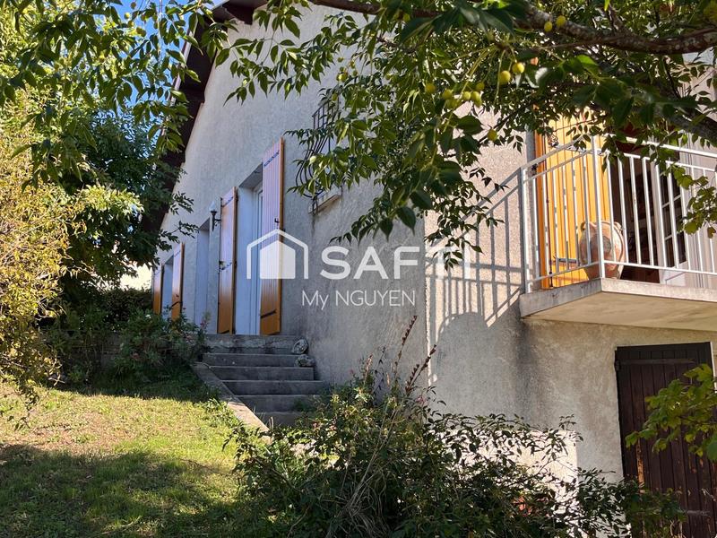 Maison - 97 m² - 4 pièces