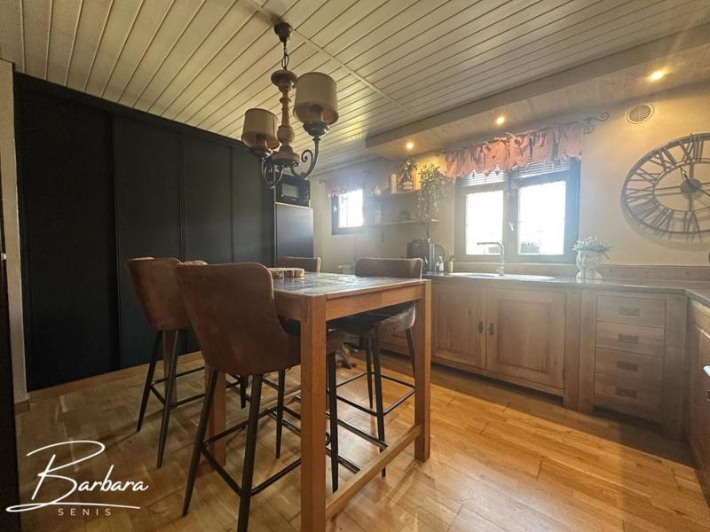 Maison - 102 m² - 5 pièces