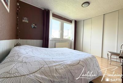 Maison - 98 m² - 5 pièces