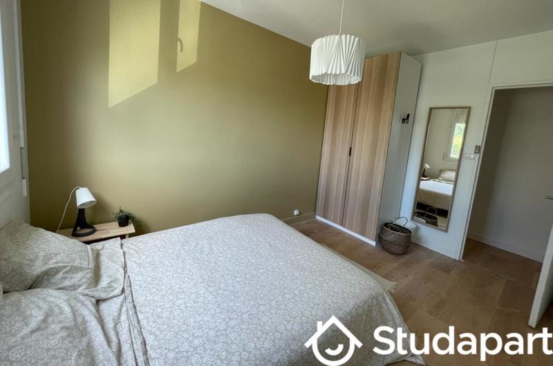 Chambre - 10 m² - 1 pièce